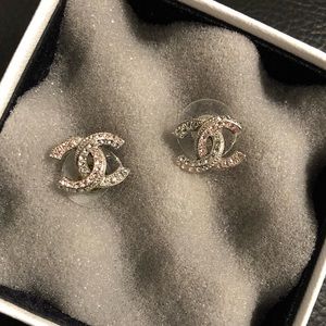 Chanel crystal CC studded earrings